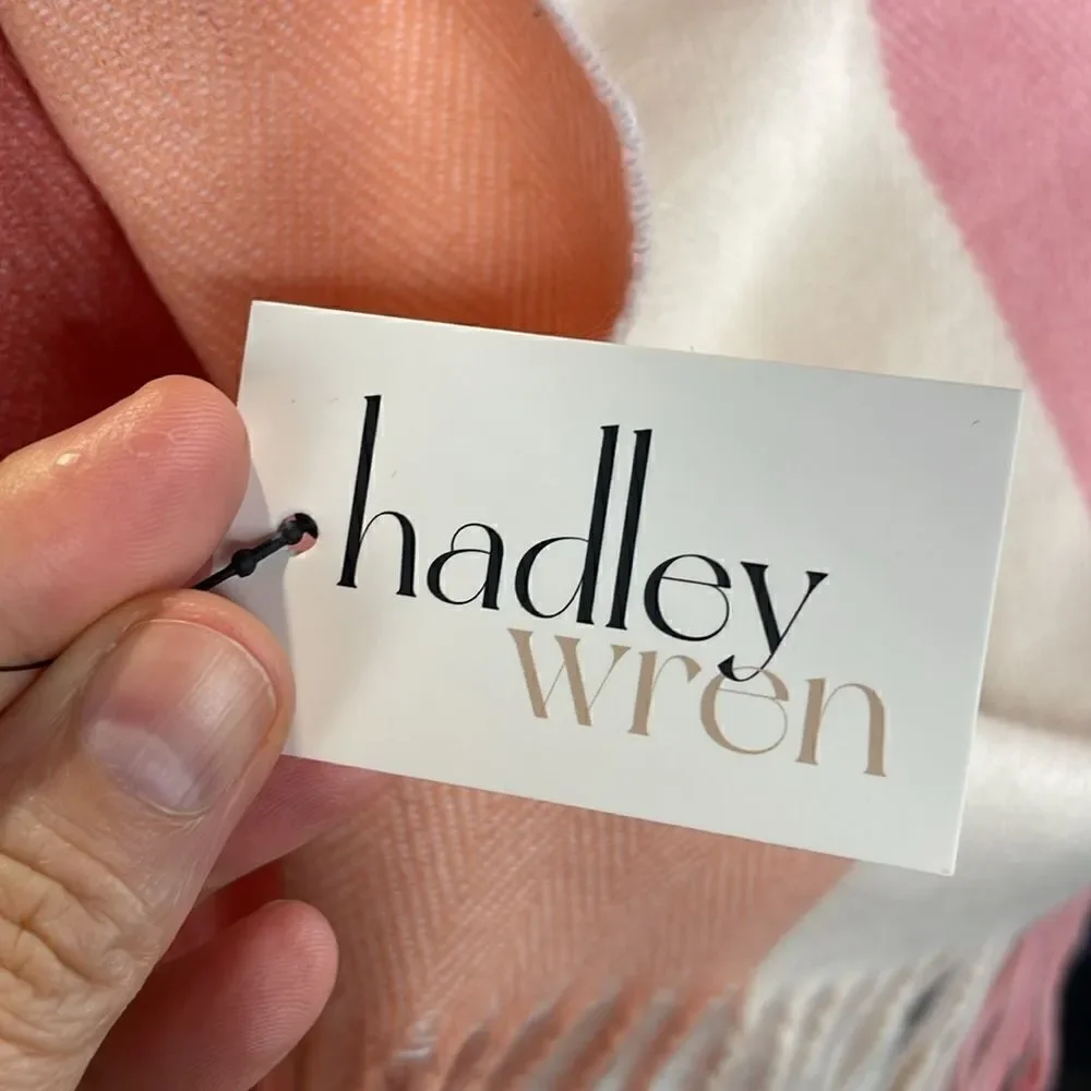 Hadley Wren Scarf Rectangular stripe Pink